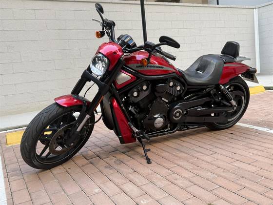 HARLEY-DAVIDSON V ROD NIGHT ROD ESPECIAL HARLEY-DAVIDSON V ROD NIGHT ROD ESPECIAL